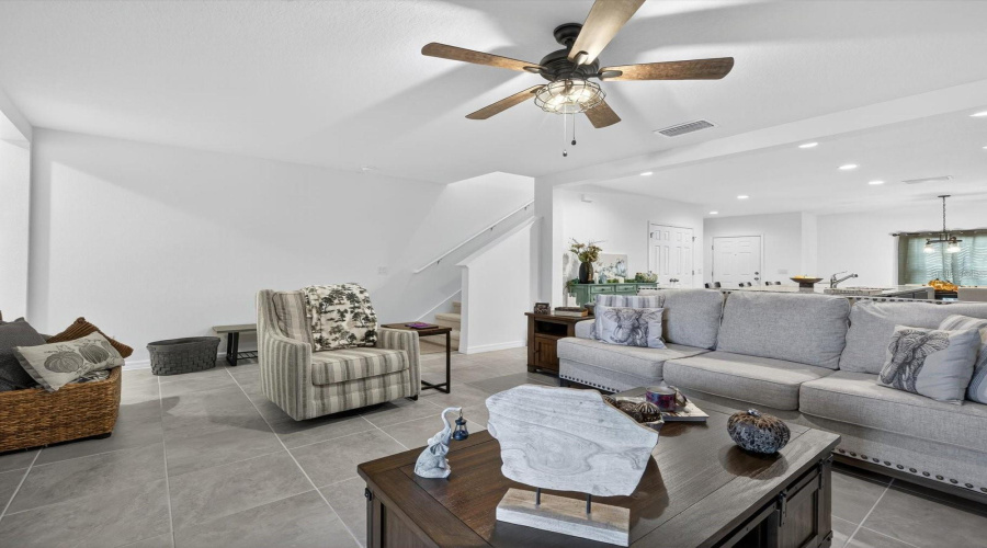 DAVENPORT, Florida 33837, 3 Bedrooms Bedrooms, ,2 BathroomsBathrooms,Residential,For Sale,ANNABELLE,0,MFRO6357559