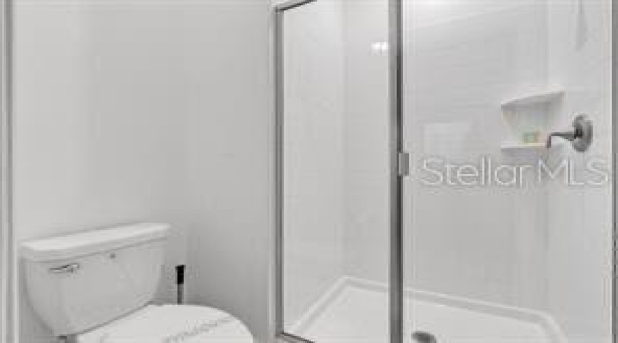 DAVENPORT, Florida 33896, 5 Bedrooms Bedrooms, ,4 BathroomsBathrooms,Residential,For Sale,LEADER,0,MFRO6355909