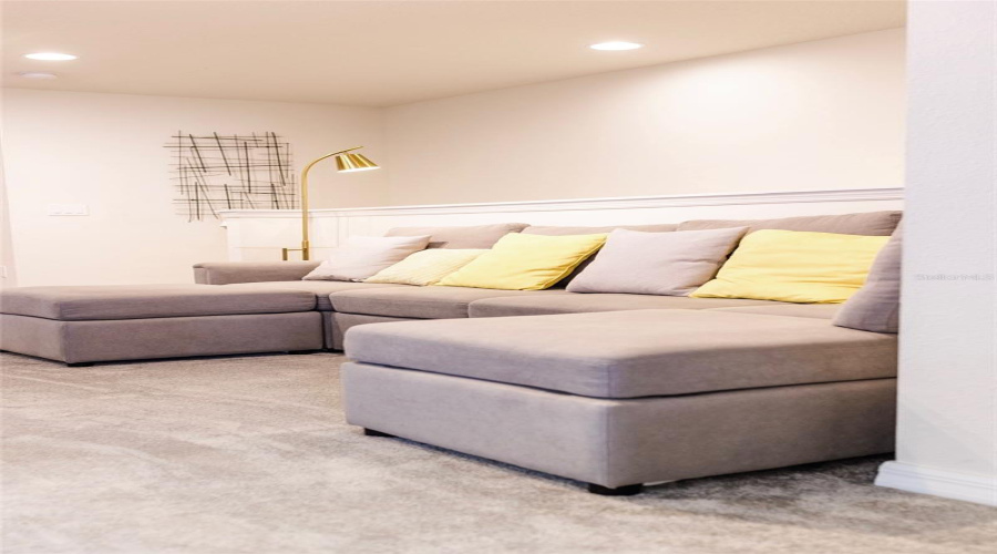 KISSIMMEE, Florida 34747, 5 Bedrooms Bedrooms, ,4 BathroomsBathrooms,Residential,For Sale,DUBAI,0,MFRO6348529