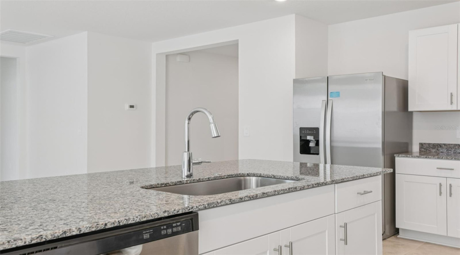 DAVENPORT, Florida 33837, 4 Bedrooms Bedrooms, ,3 BathroomsBathrooms,Residential,For Sale,WHITE TAIL,0,MFRO6357813