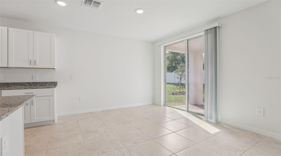 DAVENPORT, Florida 33837, 4 Bedrooms Bedrooms, ,3 BathroomsBathrooms,Residential,For Sale,WHITE TAIL,0,MFRO6357813