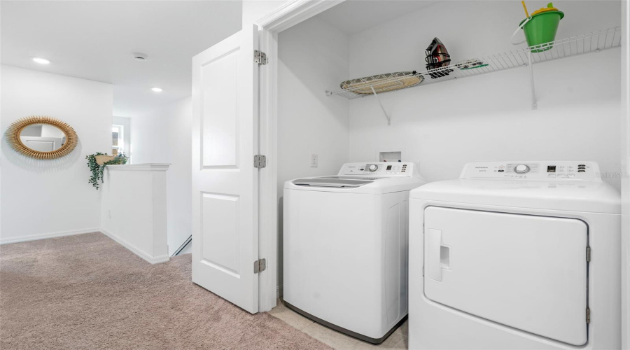 DAVENPORT, Florida 33896, 3 Bedrooms Bedrooms, ,2 BathroomsBathrooms,Residential,For Sale,LONGBOAT,0,MFRS5137784