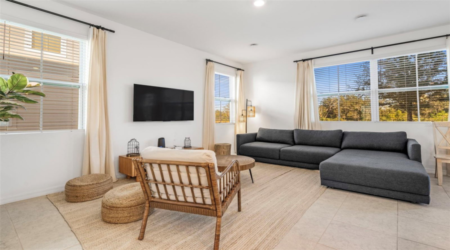 DAVENPORT, Florida 33896, 3 Bedrooms Bedrooms, ,2 BathroomsBathrooms,Residential,For Sale,LONGBOAT,0,MFRS5137784