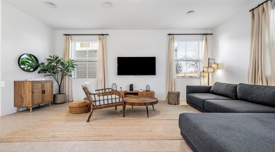 DAVENPORT, Florida 33896, 3 Bedrooms Bedrooms, ,2 BathroomsBathrooms,Residential,For Sale,LONGBOAT,0,MFRS5137784