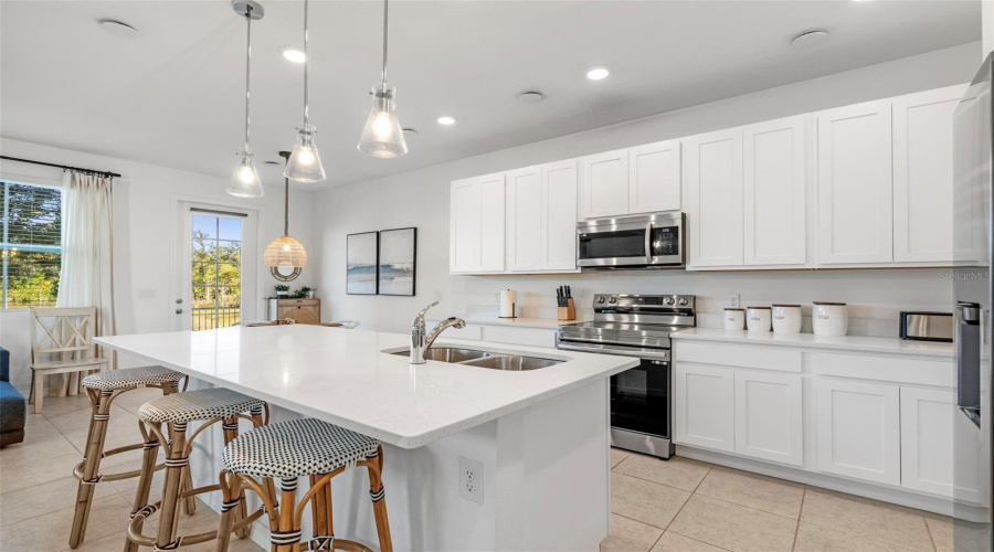 DAVENPORT, Florida 33896, 3 Bedrooms Bedrooms, ,2 BathroomsBathrooms,Residential,For Sale,LONGBOAT,0,MFRS5137784