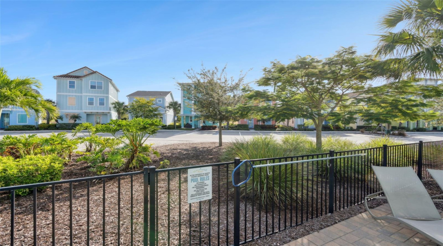 KISSIMMEE, Florida 34747, 5 Bedrooms Bedrooms, ,5 BathroomsBathrooms,Residential,For Sale,KNEE DEEP,0,MFRO6357744