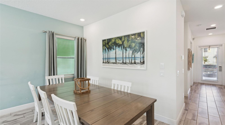 KISSIMMEE, Florida 34747, 5 Bedrooms Bedrooms, ,5 BathroomsBathrooms,Residential,For Sale,KNEE DEEP,0,MFRO6357744