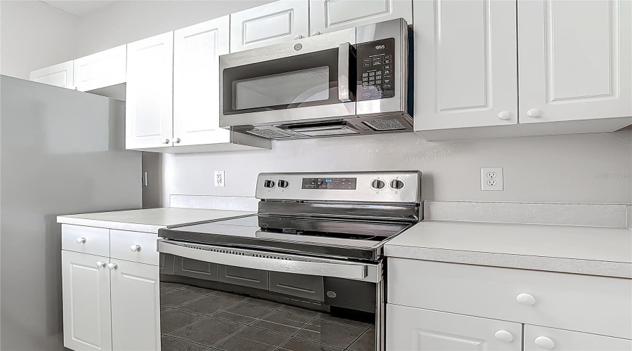 KISSIMMEE, Florida 34747, 3 Bedrooms Bedrooms, ,2 BathroomsBathrooms,Residential,For Sale,SILVER PALM,0,MFRG5095431