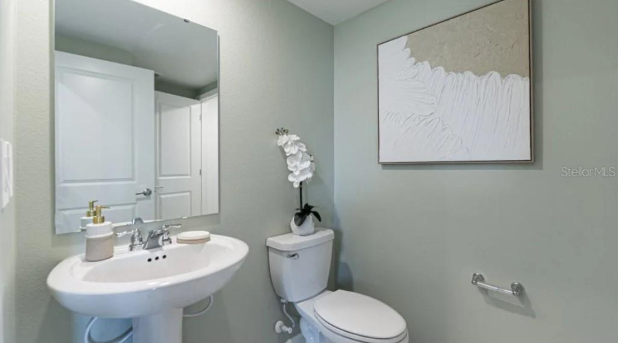 Decorated Model Photos -Powder Room