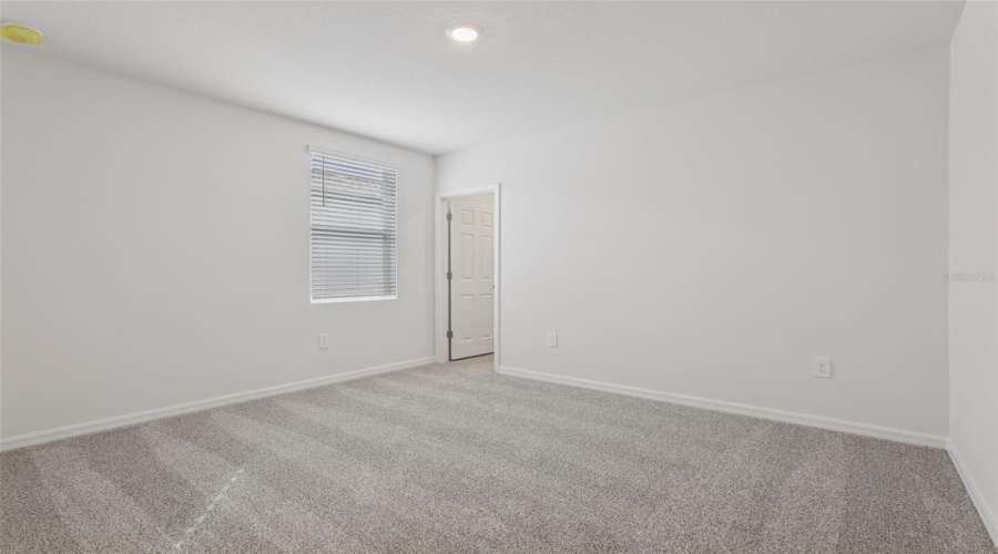 DAVENPORT, Florida 33837, 4 Bedrooms Bedrooms, ,3 BathroomsBathrooms,Residential,For Sale,WHITE TAIL,0,MFRO6352637