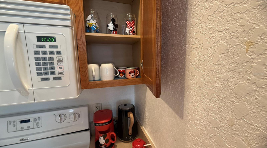 KISSIMMEE, Florida 34746, 3 Bedrooms Bedrooms, ,2 BathroomsBathrooms,Residential,For Sale,YELLOWGOLD,0,MFRS5137771