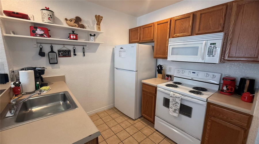 KISSIMMEE, Florida 34746, 3 Bedrooms Bedrooms, ,2 BathroomsBathrooms,Residential,For Sale,YELLOWGOLD,0,MFRS5137771