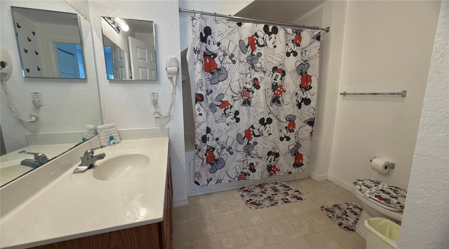 KISSIMMEE, Florida 34746, 3 Bedrooms Bedrooms, ,2 BathroomsBathrooms,Residential,For Sale,YELLOWGOLD,0,MFRS5137771