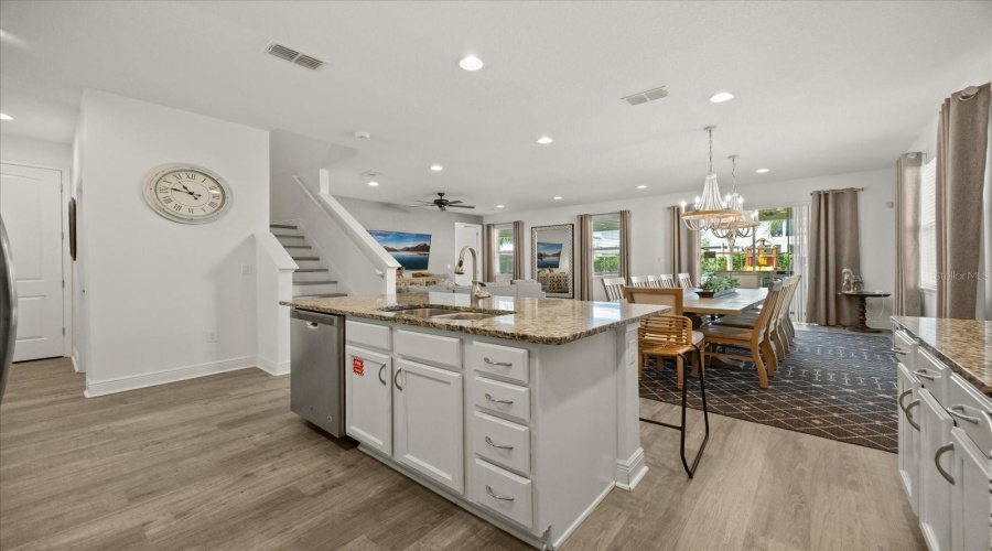 KISSIMMEE, Florida 34747, 8 Bedrooms Bedrooms, ,6 BathroomsBathrooms,Residential,For Sale,BURMA,0,MFRO6355750