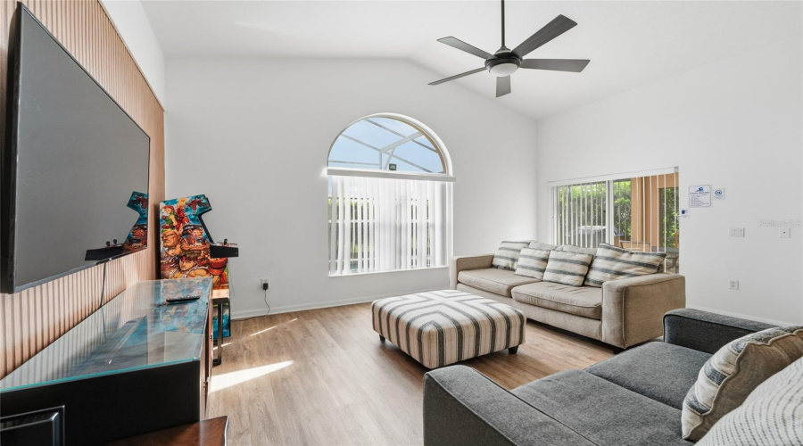 DAVENPORT, Florida 33896, 4 Bedrooms Bedrooms, ,3 BathroomsBathrooms,Residential,For Sale,KILDRUMMY,0,MFRS5137809