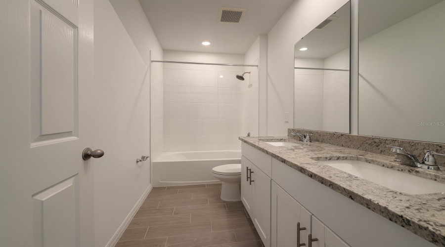 DAVENPORT, Florida 33837, 4 Bedrooms Bedrooms, ,2 BathroomsBathrooms,Residential,For Sale,IRISH ELK,0,MFRV4945651