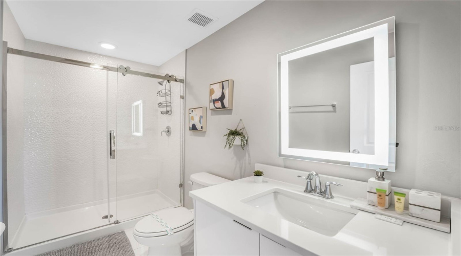 KISSIMMEE, Florida 34746, 4 Bedrooms Bedrooms, ,3 BathroomsBathrooms,Residential,For Sale,LE REVE,0,MFRO6356361