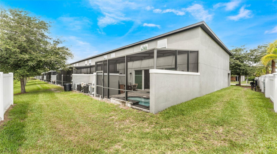 KISSIMMEE, Florida 34746, 4 Bedrooms Bedrooms, ,3 BathroomsBathrooms,Residential,For Sale,LE REVE,0,MFRO6356361