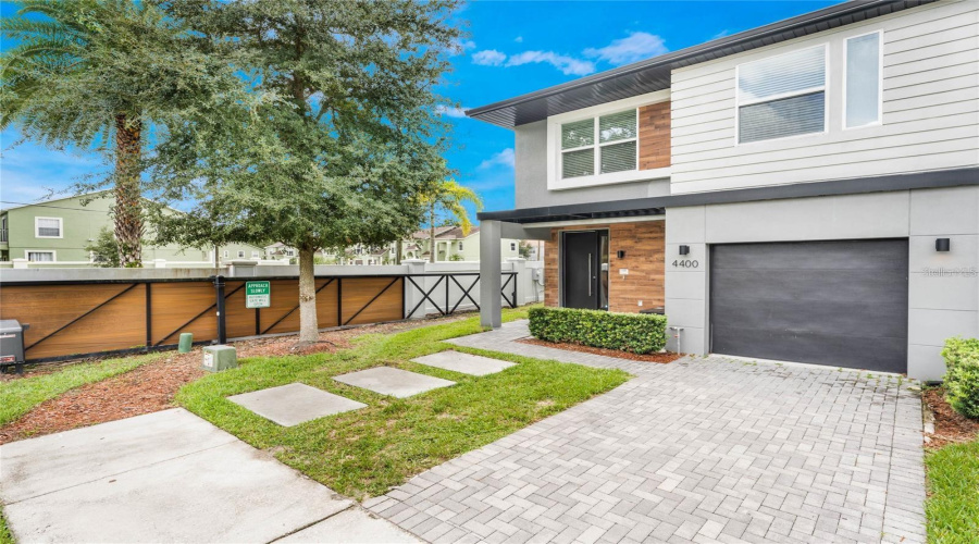 KISSIMMEE, Florida 34746, 4 Bedrooms Bedrooms, ,3 BathroomsBathrooms,Residential,For Sale,LE REVE,0,MFRO6356361