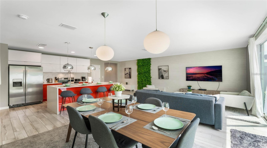 KISSIMMEE, Florida 34746, 4 Bedrooms Bedrooms, ,3 BathroomsBathrooms,Residential,For Sale,LE REVE,0,MFRO6356361