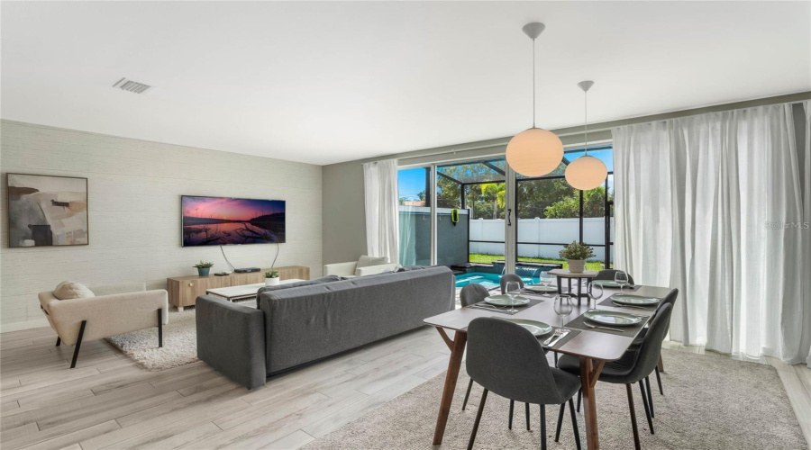 KISSIMMEE, Florida 34746, 4 Bedrooms Bedrooms, ,3 BathroomsBathrooms,Residential,For Sale,LE REVE,0,MFRO6356361