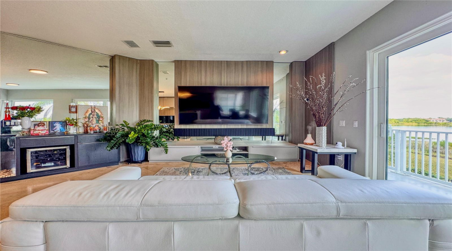 ORLANDO, Florida 32836, 5 Bedrooms Bedrooms, ,4 BathroomsBathrooms,Residential,For Sale,SAINT MARINO,0,MFRO6309292