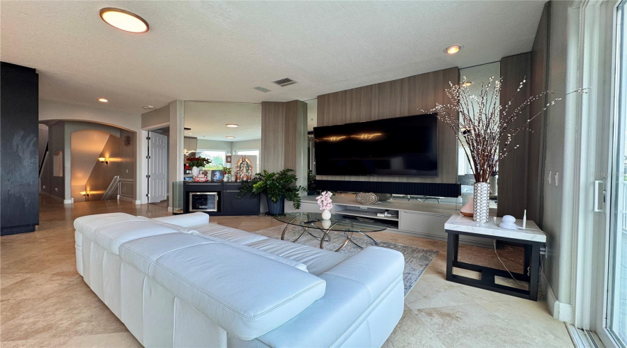 ORLANDO, Florida 32836, 5 Bedrooms Bedrooms, ,4 BathroomsBathrooms,Residential,For Sale,SAINT MARINO,0,MFRO6309292