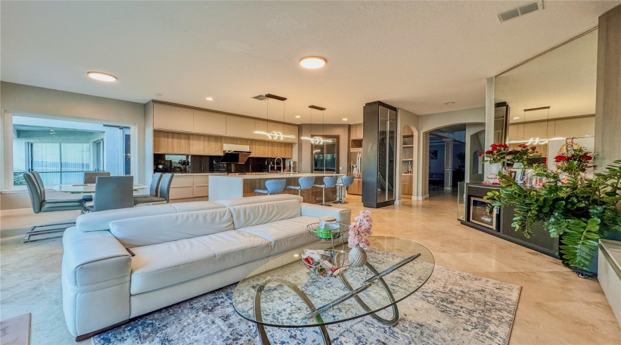 ORLANDO, Florida 32836, 5 Bedrooms Bedrooms, ,4 BathroomsBathrooms,Residential,For Sale,SAINT MARINO,0,MFRO6309292