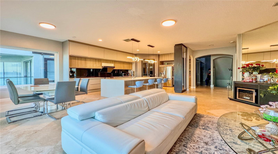 ORLANDO, Florida 32836, 5 Bedrooms Bedrooms, ,4 BathroomsBathrooms,Residential,For Sale,SAINT MARINO,0,MFRO6309292