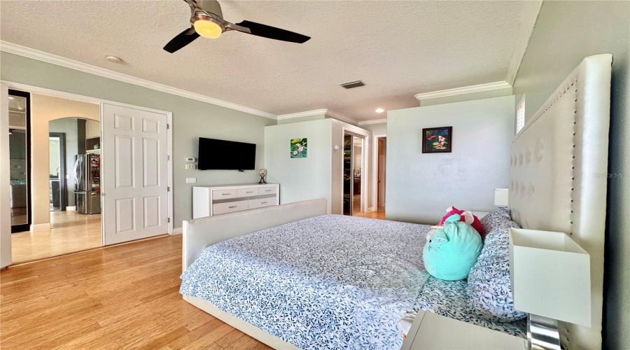 ORLANDO, Florida 32836, 5 Bedrooms Bedrooms, ,4 BathroomsBathrooms,Residential,For Sale,SAINT MARINO,0,MFRO6309292