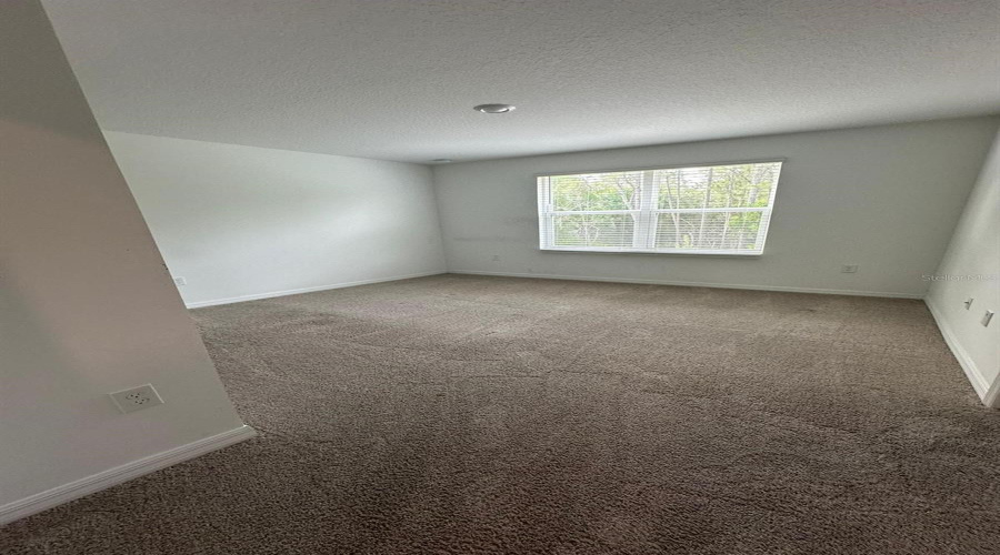 KISSIMMEE, Florida 34746, 3 Bedrooms Bedrooms, ,2 BathroomsBathrooms,Residential,For Sale,DAVENPORT CREEK,0,MFRS5136434