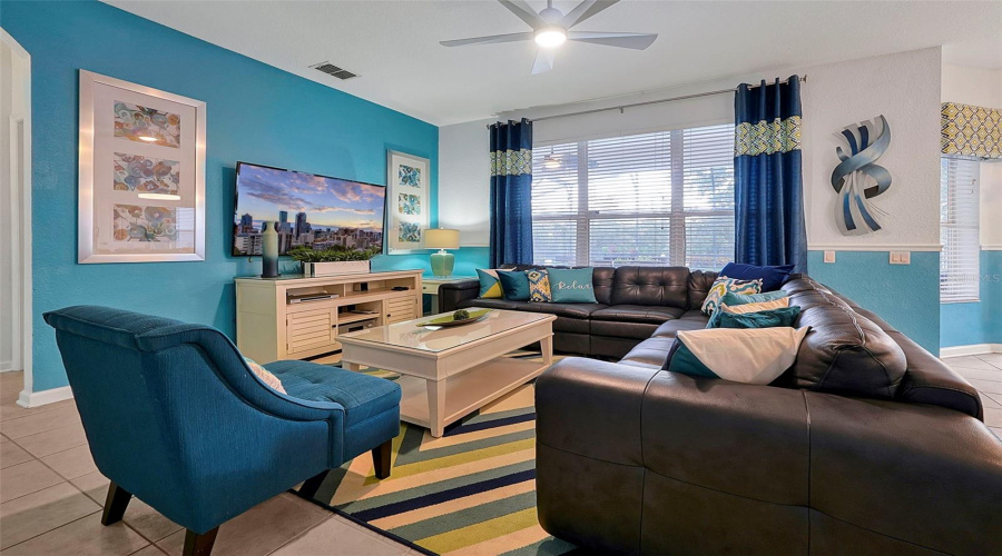 Family room, 1st floor