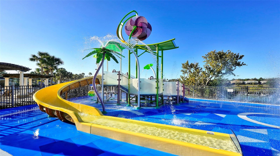 Aquatic parc in the community