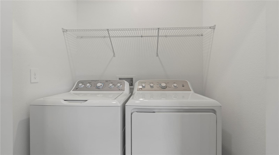 KISSIMMEE, Florida 34747, 3 Bedrooms Bedrooms, ,2 BathroomsBathrooms,Residential,For Sale,BROOK MARSH,0,MFRO6299388