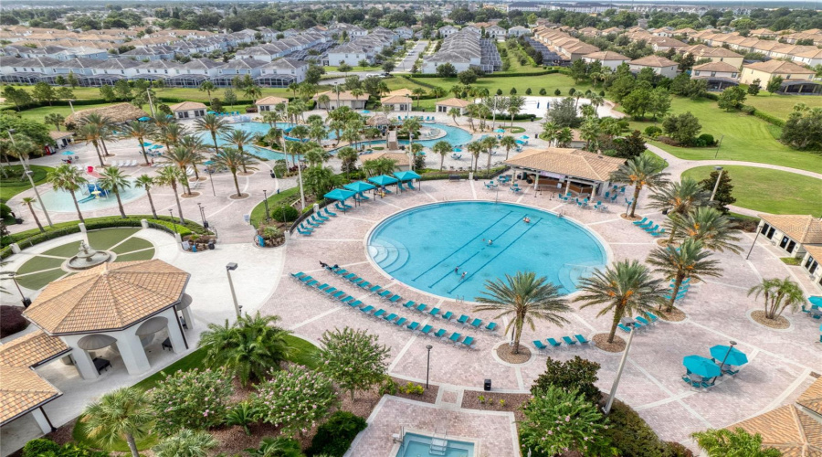 DAVENPORT, Florida 33896, 6 Bedrooms Bedrooms, ,6 BathroomsBathrooms,Residential,For Sale,WEXFORD,0,MFRTB8373509