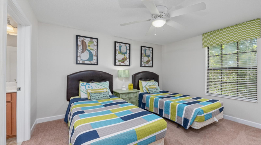 DAVENPORT, Florida 33896, 6 Bedrooms Bedrooms, ,6 BathroomsBathrooms,Residential,For Sale,WEXFORD,0,MFRTB8373509