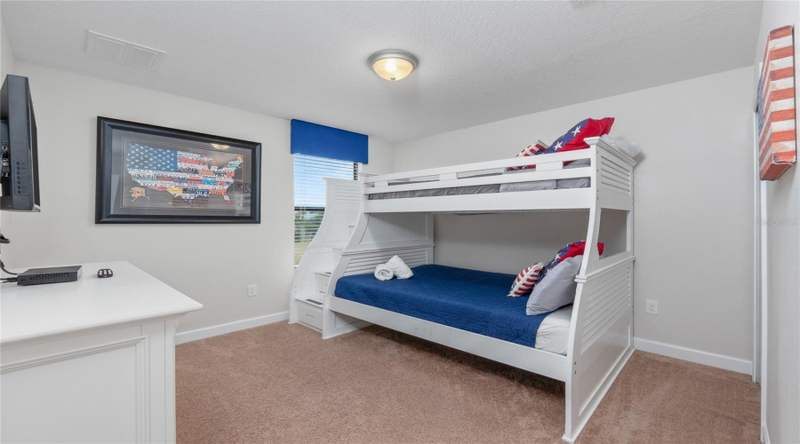 DAVENPORT, Florida 33896, 6 Bedrooms Bedrooms, ,6 BathroomsBathrooms,Residential,For Sale,WEXFORD,0,MFRTB8373509