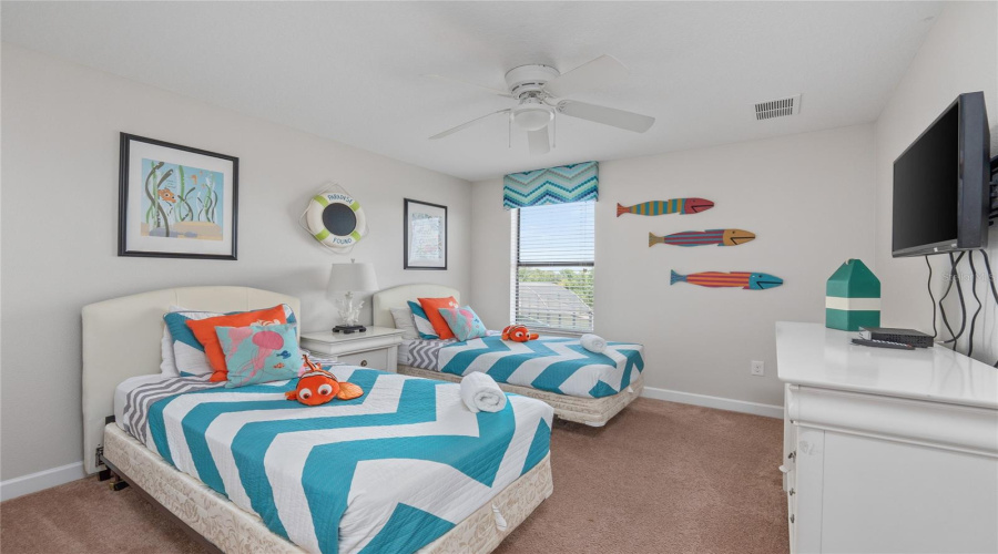 DAVENPORT, Florida 33896, 6 Bedrooms Bedrooms, ,6 BathroomsBathrooms,Residential,For Sale,WEXFORD,0,MFRTB8373509