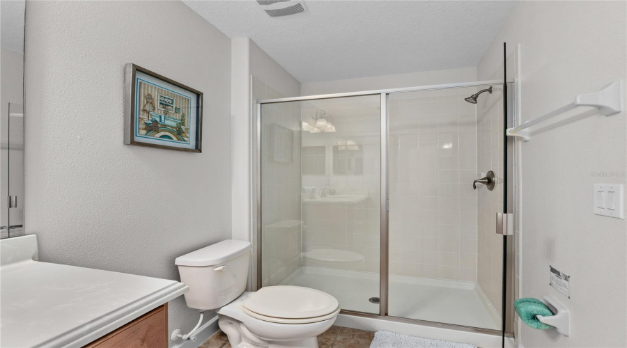 DAVENPORT, Florida 33896, 6 Bedrooms Bedrooms, ,6 BathroomsBathrooms,Residential,For Sale,WEXFORD,0,MFRTB8373509