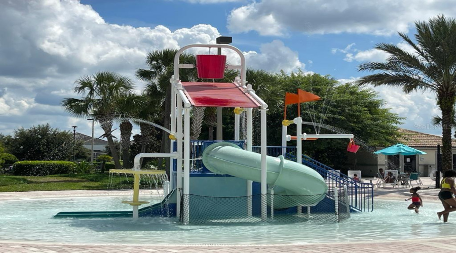 DAVENPORT, Florida 33896, 6 Bedrooms Bedrooms, ,6 BathroomsBathrooms,Residential,For Sale,WEXFORD,0,MFRTB8373509