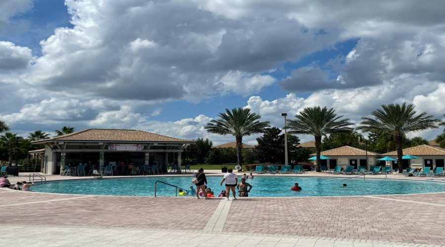 DAVENPORT, Florida 33896, 6 Bedrooms Bedrooms, ,6 BathroomsBathrooms,Residential,For Sale,WEXFORD,0,MFRTB8373509