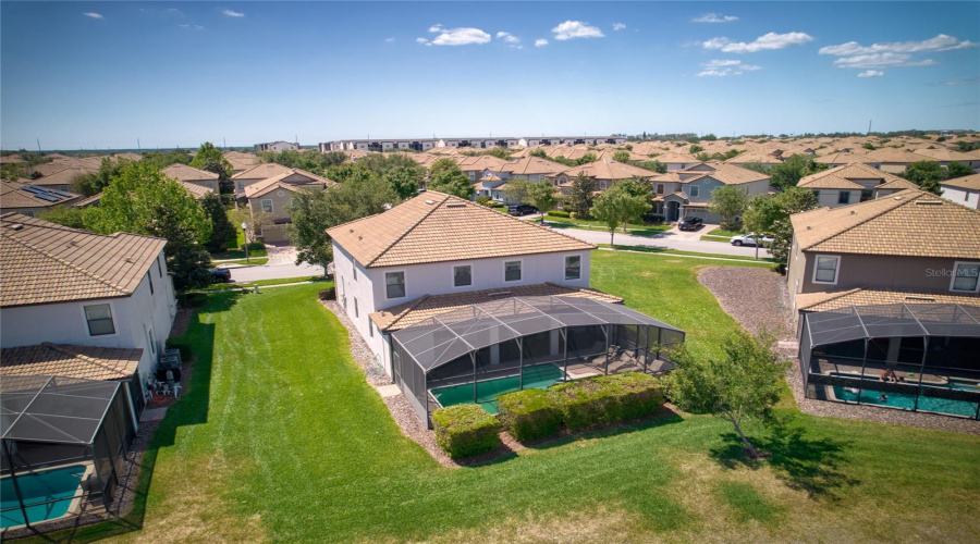 DAVENPORT, Florida 33896, 6 Bedrooms Bedrooms, ,6 BathroomsBathrooms,Residential,For Sale,WEXFORD,0,MFRTB8373509