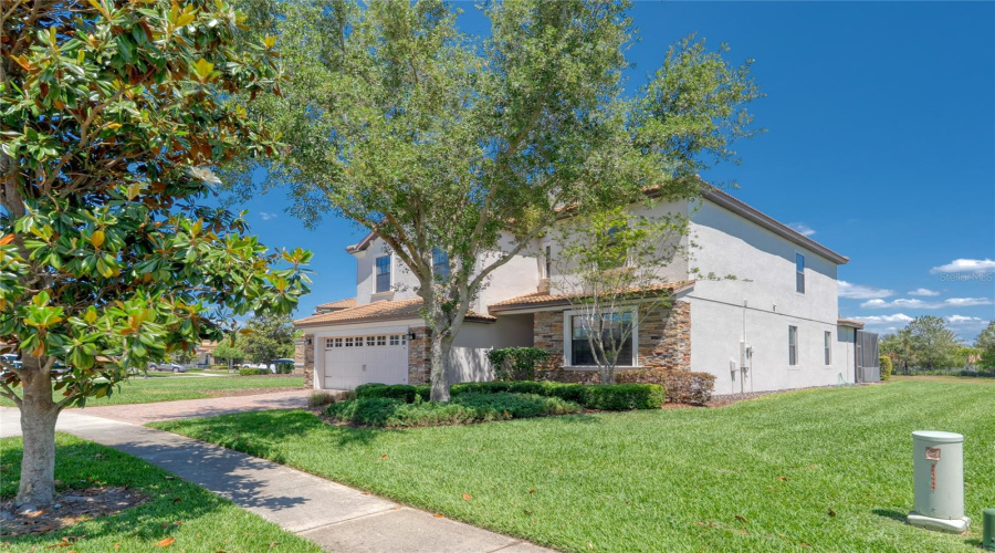 DAVENPORT, Florida 33896, 6 Bedrooms Bedrooms, ,6 BathroomsBathrooms,Residential,For Sale,WEXFORD,0,MFRTB8373509