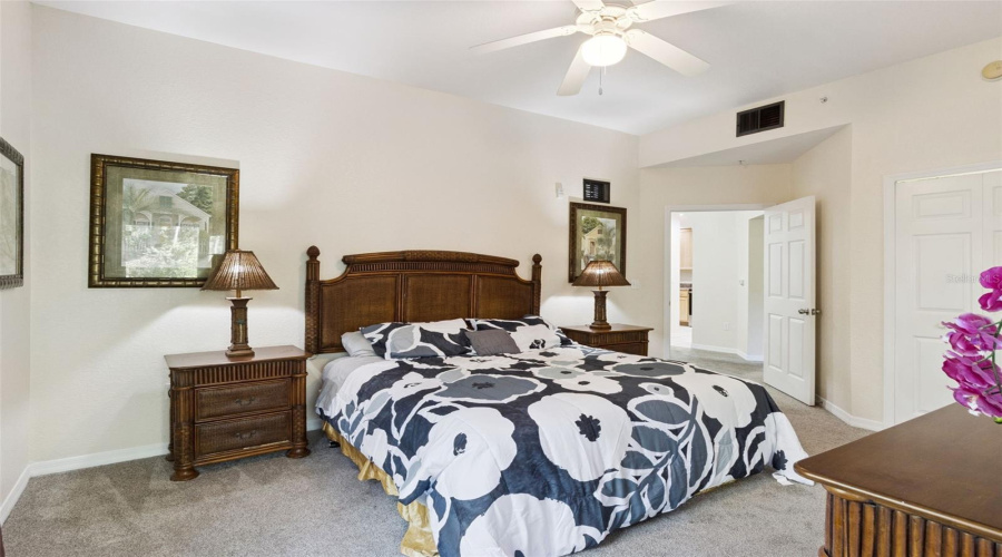 KISSIMMEE, Florida 34747, 2 Bedrooms Bedrooms, ,2 BathroomsBathrooms,Residential,For Sale,TREASURE TROVE,0,MFRO6357747