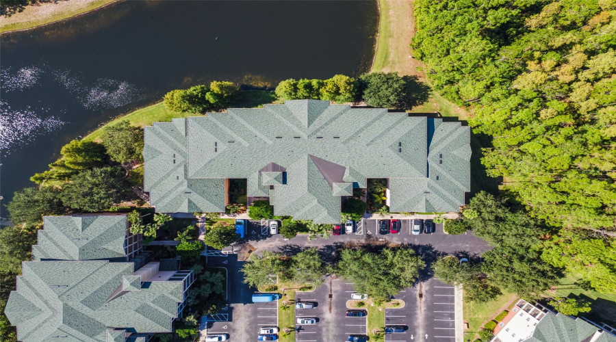 KISSIMMEE, Florida 34747, 2 Bedrooms Bedrooms, ,2 BathroomsBathrooms,Residential,For Sale,TREASURE TROVE,0,MFRO6357747