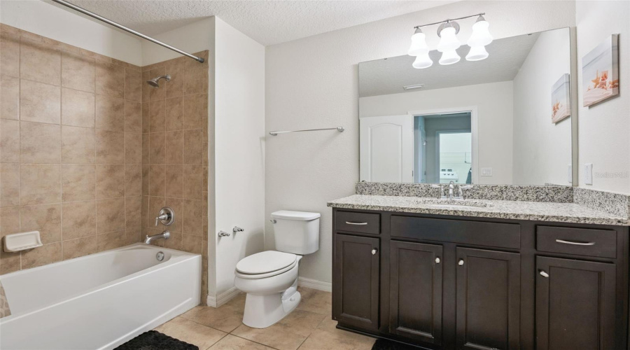 KISSIMMEE, Florida 34747, 5 Bedrooms Bedrooms, ,4 BathroomsBathrooms,Residential,For Sale,NICE,0,MFRO6357334