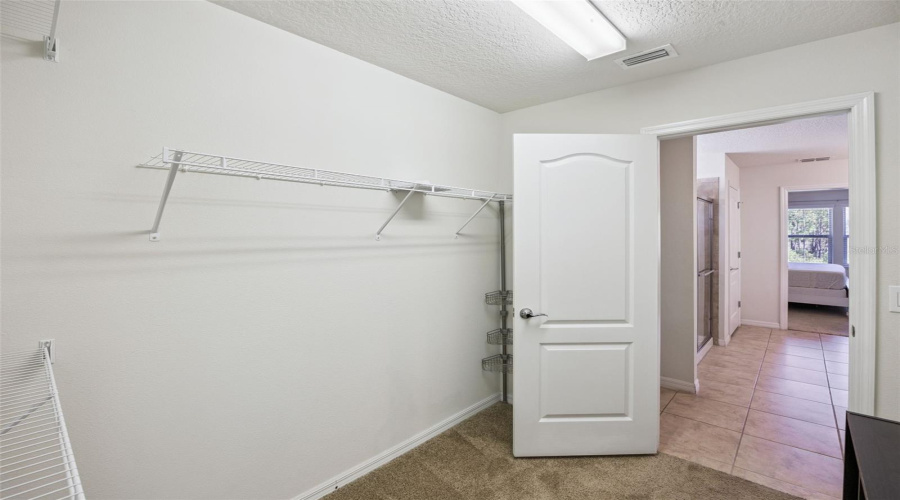 KISSIMMEE, Florida 34747, 5 Bedrooms Bedrooms, ,4 BathroomsBathrooms,Residential,For Sale,NICE,0,MFRO6357334