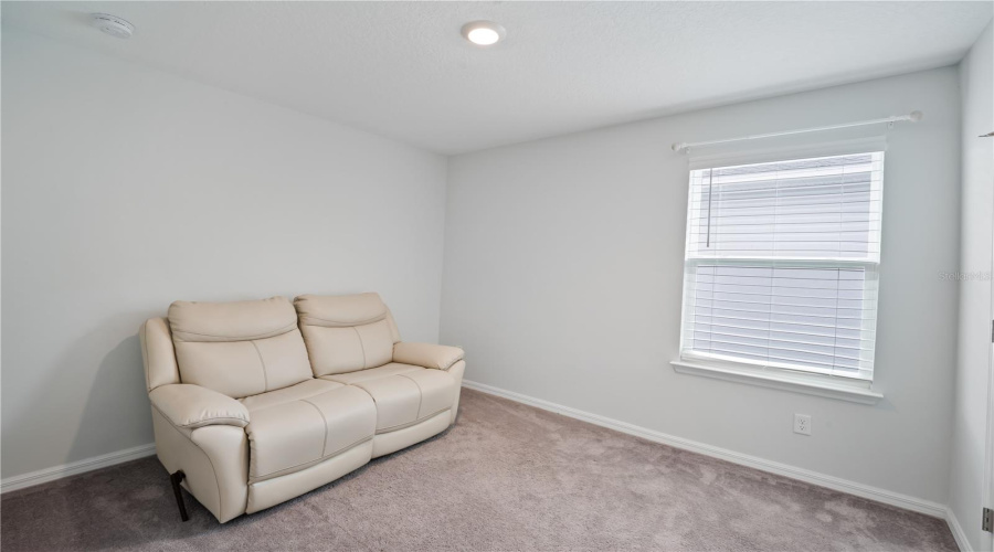 DAVENPORT, Florida 33896, 4 Bedrooms Bedrooms, ,2 BathroomsBathrooms,Residential,For Sale,ABERDEEN,0,MFRL4956781