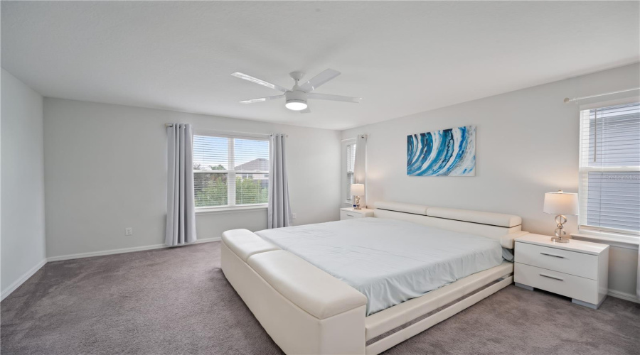 DAVENPORT, Florida 33896, 4 Bedrooms Bedrooms, ,2 BathroomsBathrooms,Residential,For Sale,ABERDEEN,0,MFRL4956781