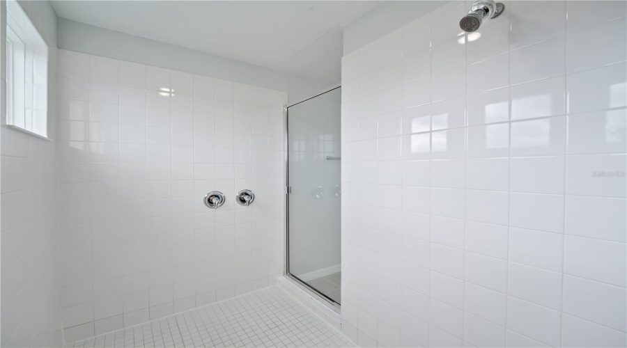 DAVENPORT, Florida 33896, 4 Bedrooms Bedrooms, ,2 BathroomsBathrooms,Residential,For Sale,ABERDEEN,0,MFRL4956781